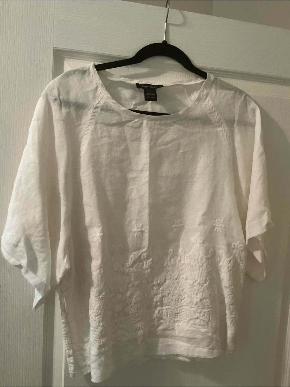 Karen Kane white embroidered 100% linen blouse size small